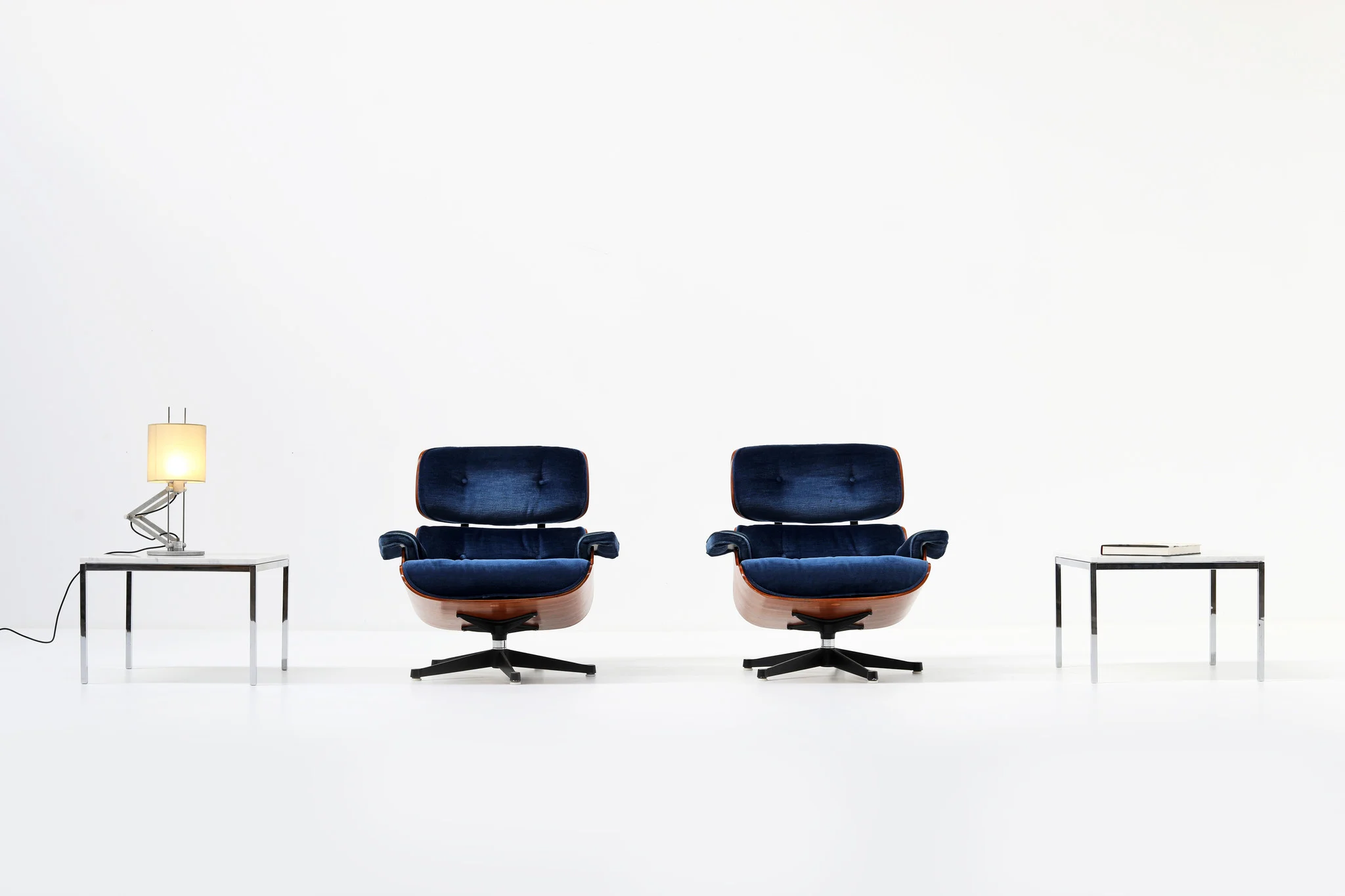 Mid-Century Lounge Chair & Ottoman