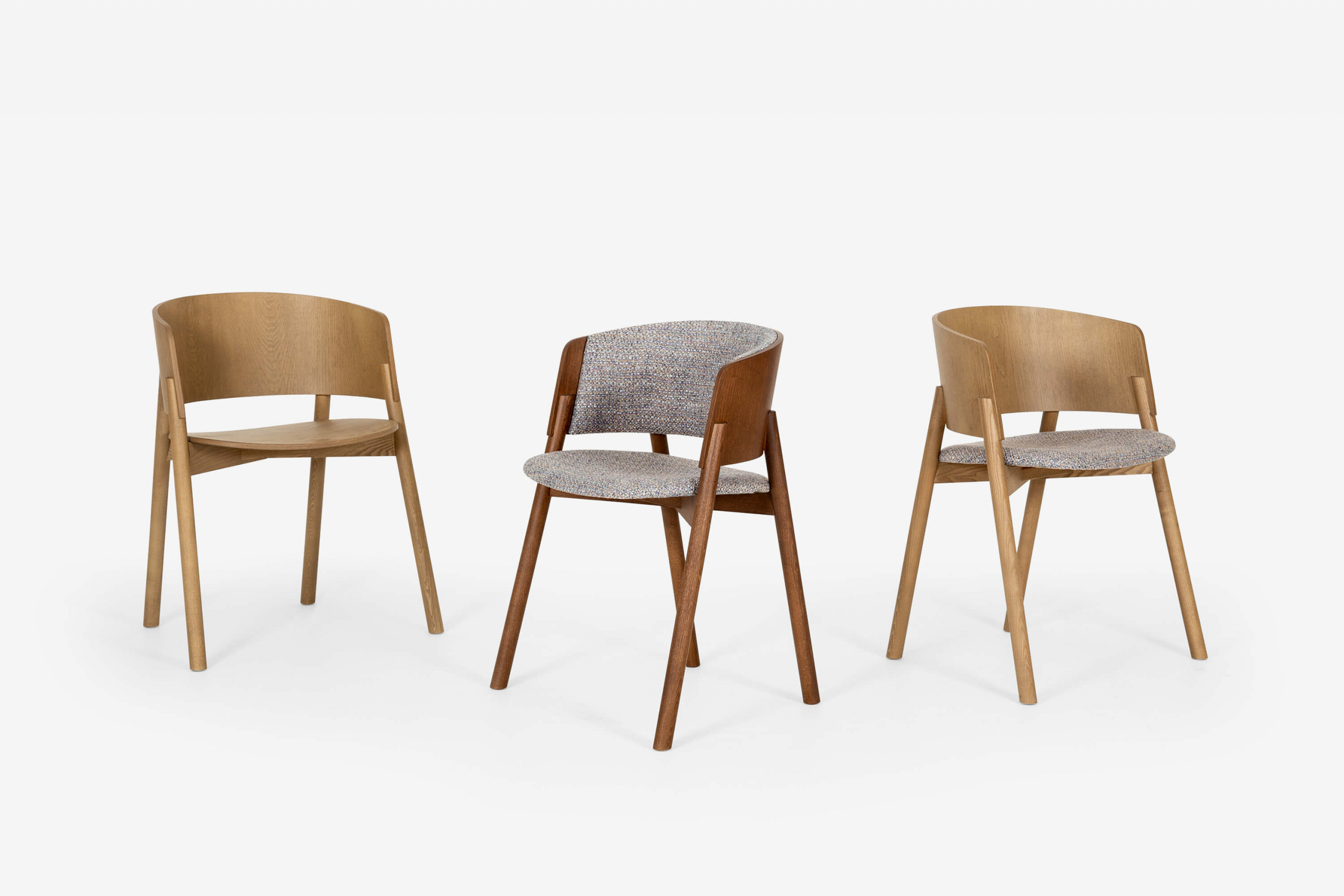 Halla Chair