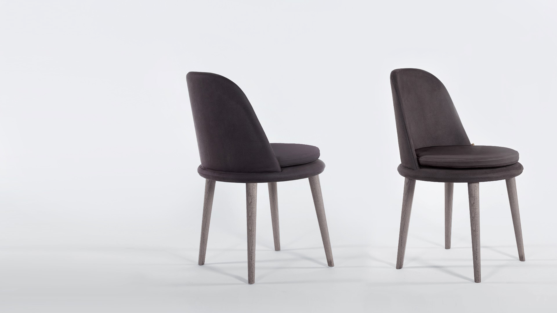 Atia Chair